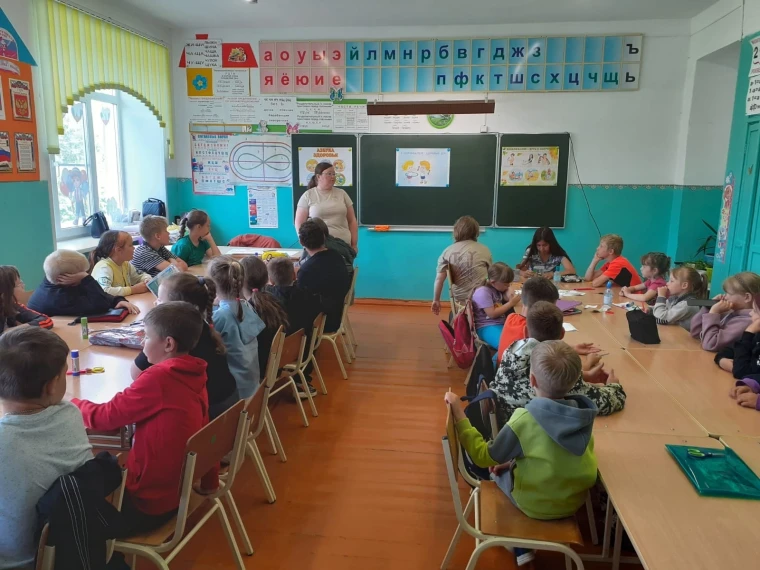 16- й день работы лагеря дневного пребывания "Непоседы".